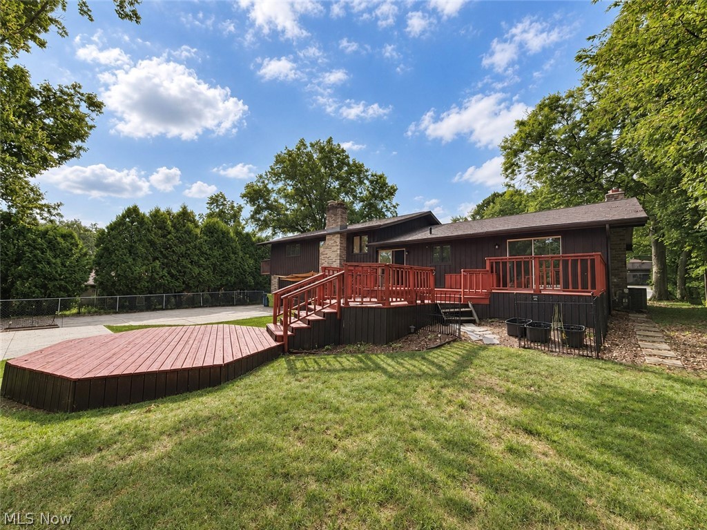 310 Fawnwood Drive Tallmadge OH 44278