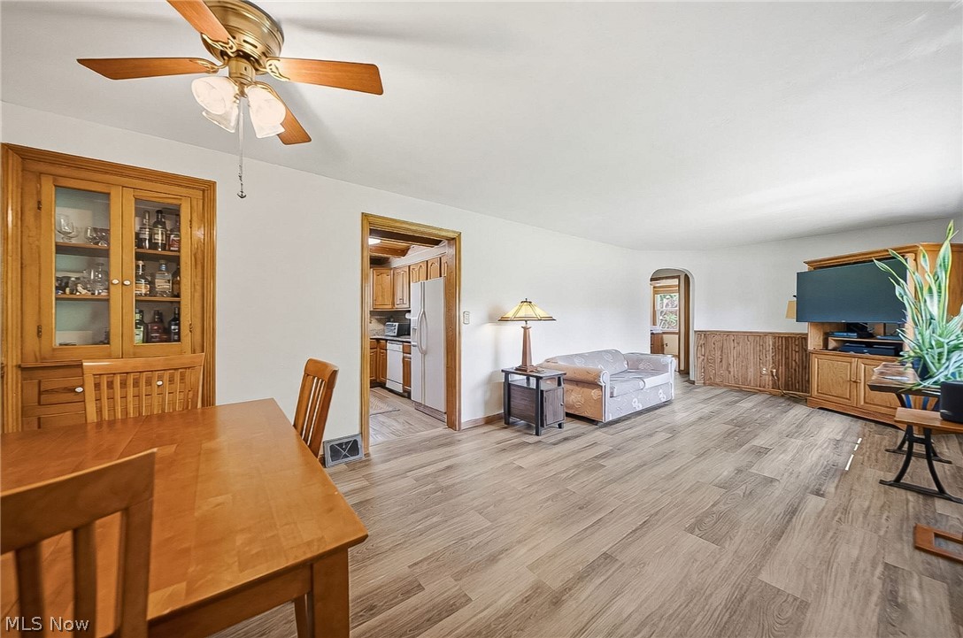 10129 E River Road Elyria OH 44035