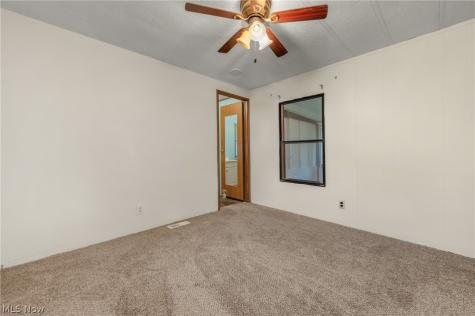 12 Overland Drive Olmsted Twp OH 44138