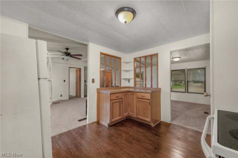 12 Overland Drive Olmsted Twp OH 44138
