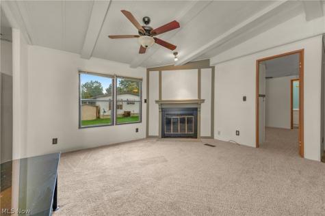 12 Overland Drive Olmsted Twp OH 44138