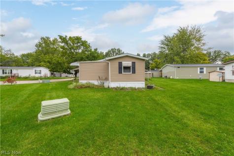 12 Overland Drive Olmsted Twp OH 44138
