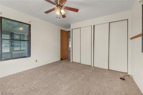 12 Overland Drive Olmsted Twp OH 44138