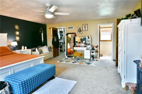 6389 Tara Drive Youngstown OH 44514