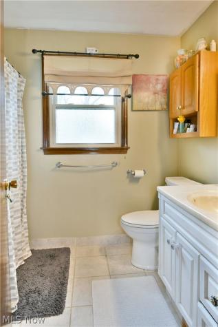 6389 Tara Drive Youngstown OH 44514