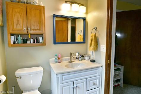 6389 Tara Drive Youngstown OH 44514