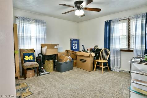 6389 Tara Drive Youngstown OH 44514