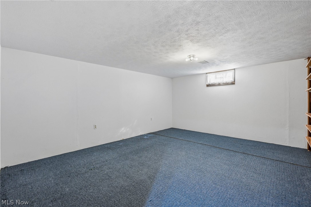6741 Leffingwell Road Canfield OH 44406