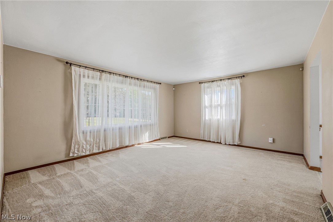 6741 Leffingwell Road Canfield OH 44406