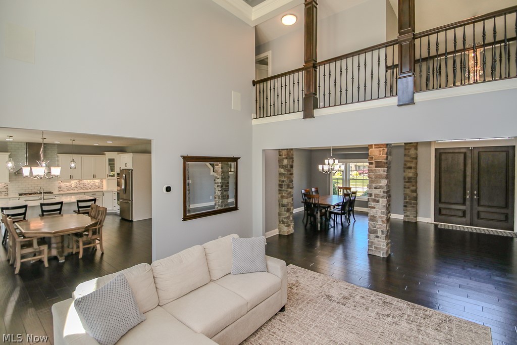 6300 Ox Ridge Trail Highland Heights OH 44143