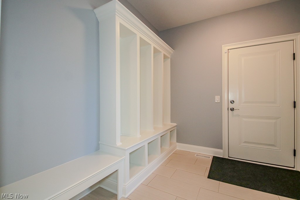 6300 Ox Ridge Trail Highland Heights OH 44143