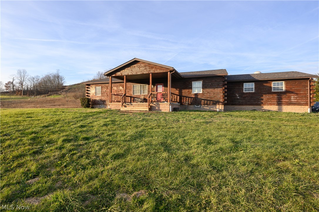 8200 Cutler Road SW Sherrodsville OH 44675