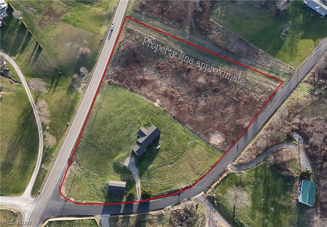8200 Cutler Road SW Sherrodsville OH 44675