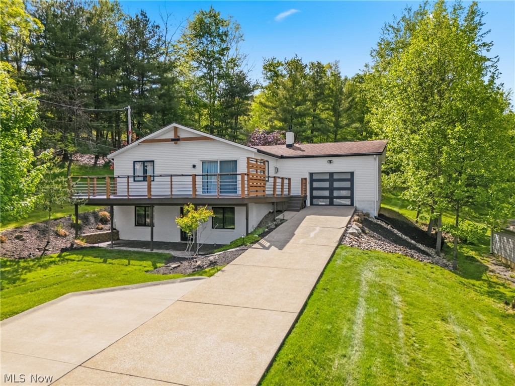 573 W Mohawk Drive Malvern OH 44644