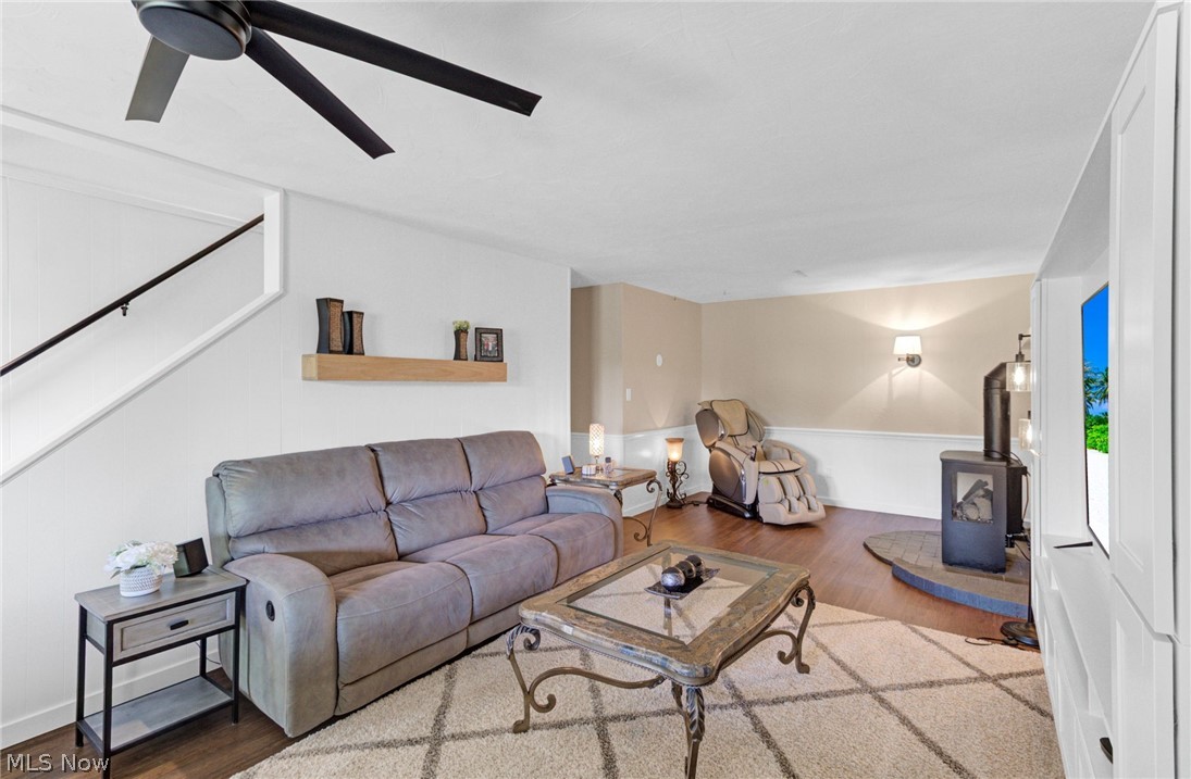 573 W Mohawk Drive Malvern OH 44644
