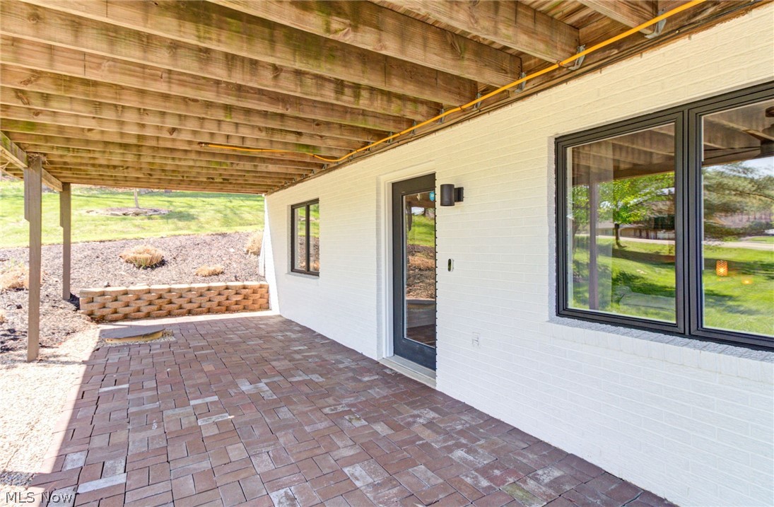 573 W Mohawk Drive Malvern OH 44644