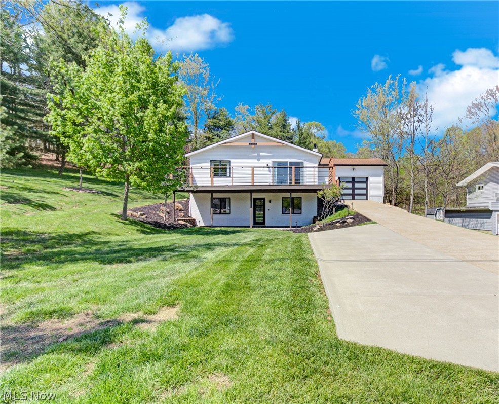 573 W Mohawk Drive Malvern OH 44644