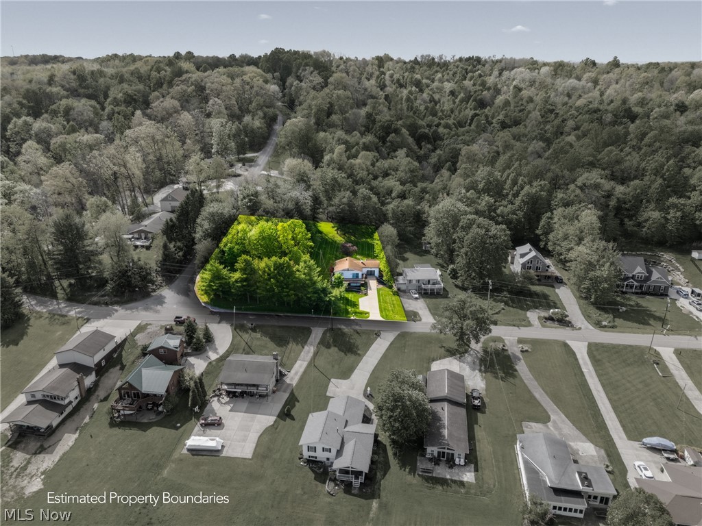 573 W Mohawk Drive Malvern OH 44644