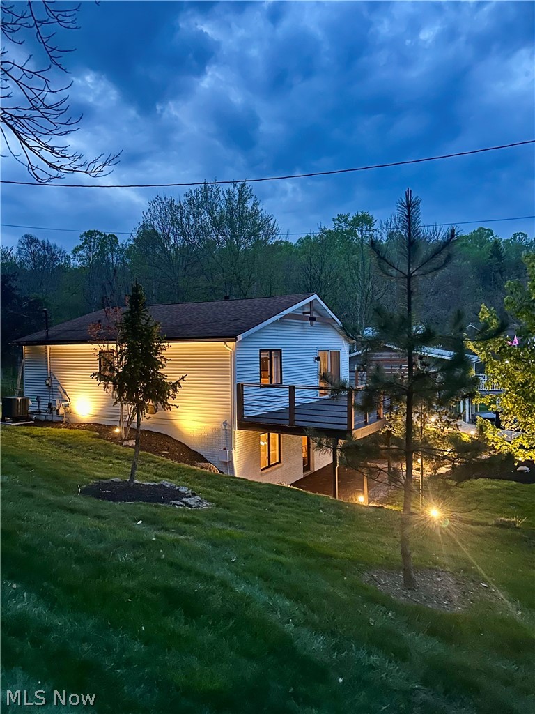 573 W Mohawk Drive Malvern OH 44644