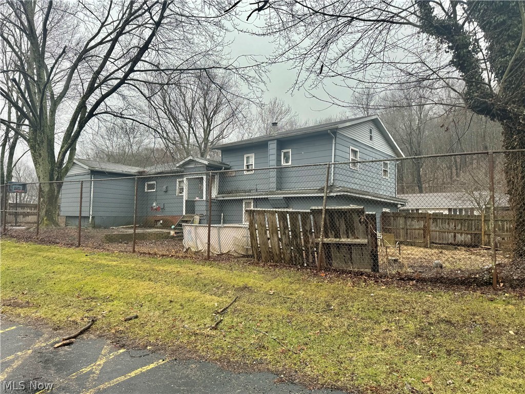 405 Gween Drive Malvern OH 44644