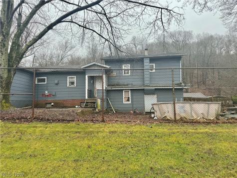 405 Gween Drive Malvern OH 44644