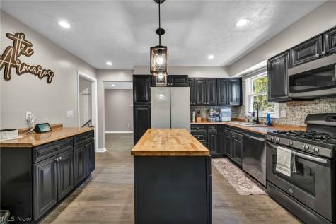 3352 Concord Drive Brunswick OH 44212