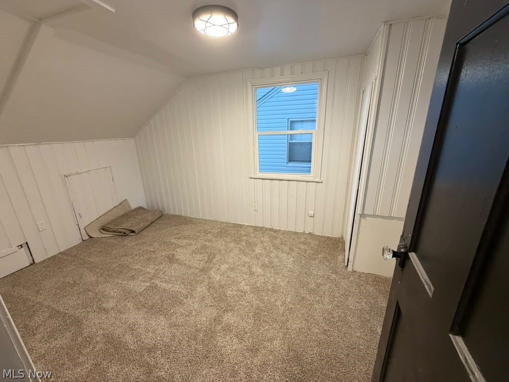 3957 Strandhill Road Cleveland OH 44128