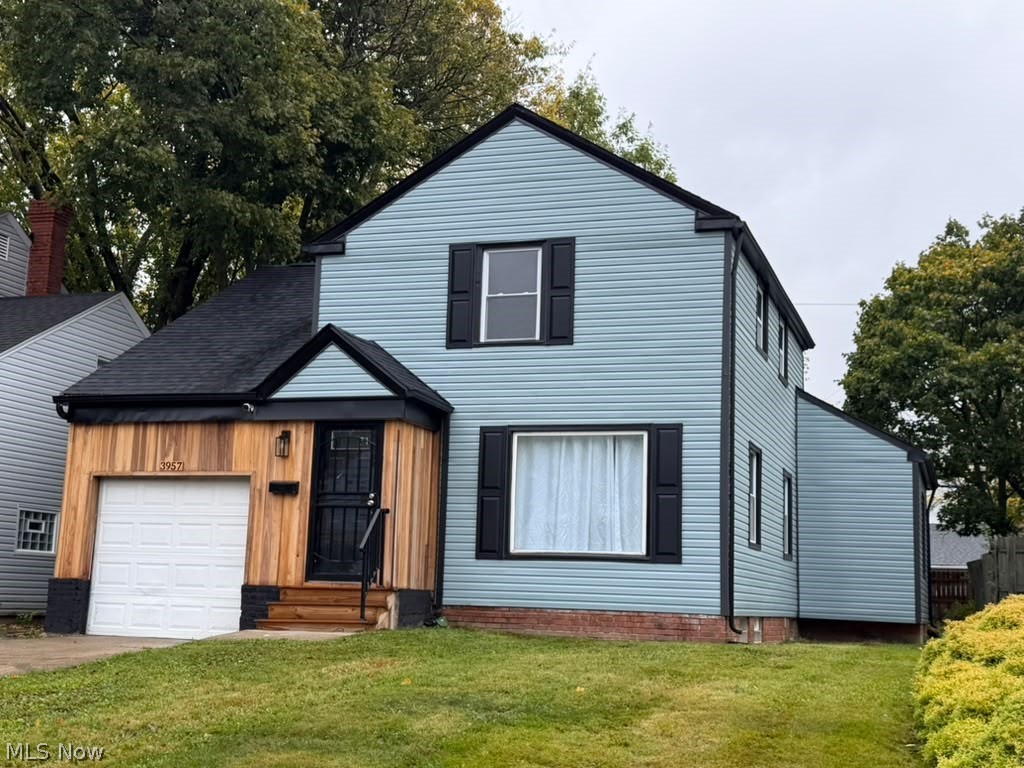 3957 Strandhill Road Cleveland OH 44128