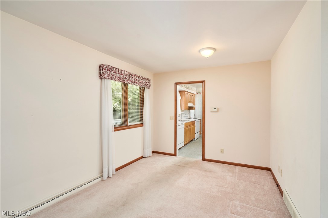 299 W Caston Road New Franklin OH 44319