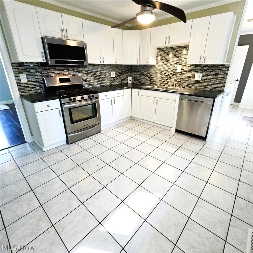 425 Bridle Lane Berea OH 44017