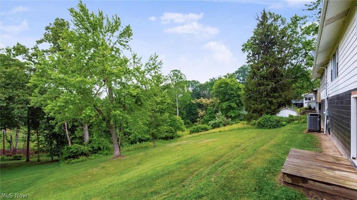 748 Ridgewood Drive Coshocton OH 43812