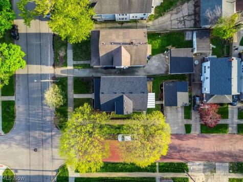 3506 Bosworth Road Cleveland OH 44111