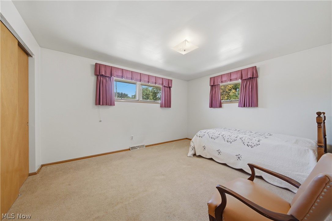 3304 Beverly Avenue NE Canton OH 44714