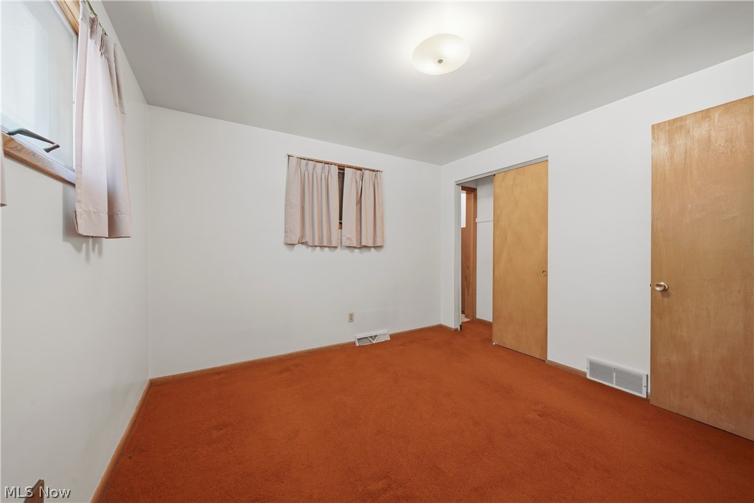 3304 Beverly Avenue NE Canton OH 44714