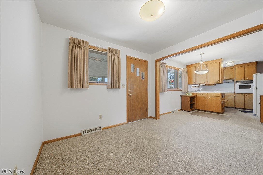3304 Beverly Avenue NE Canton OH 44714