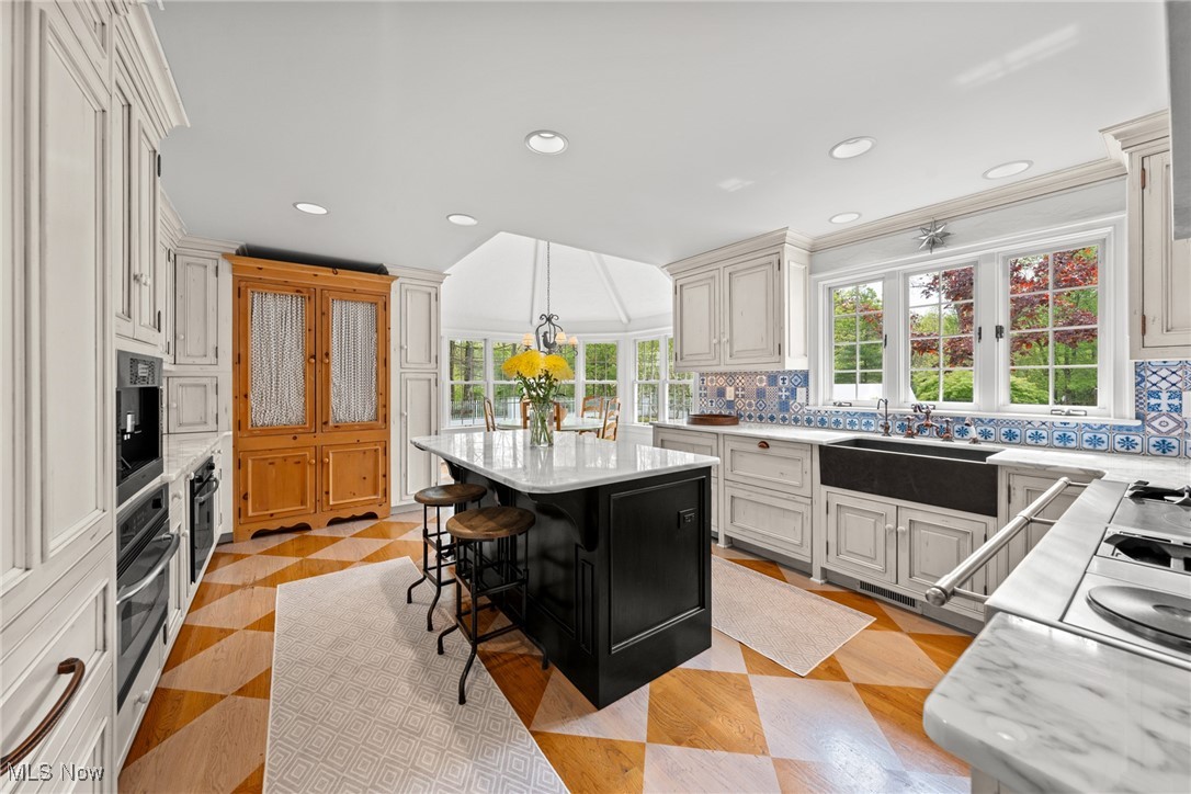 15157 Hemlock Point Road Chagrin Falls OH 44022