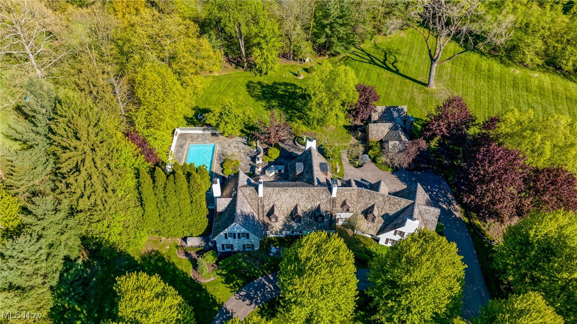 15157 Hemlock Point Road Chagrin Falls OH 44022