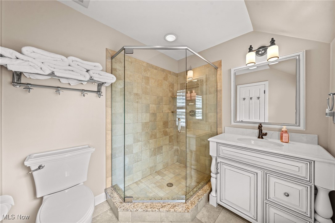 15157 Hemlock Point Road Chagrin Falls OH 44022