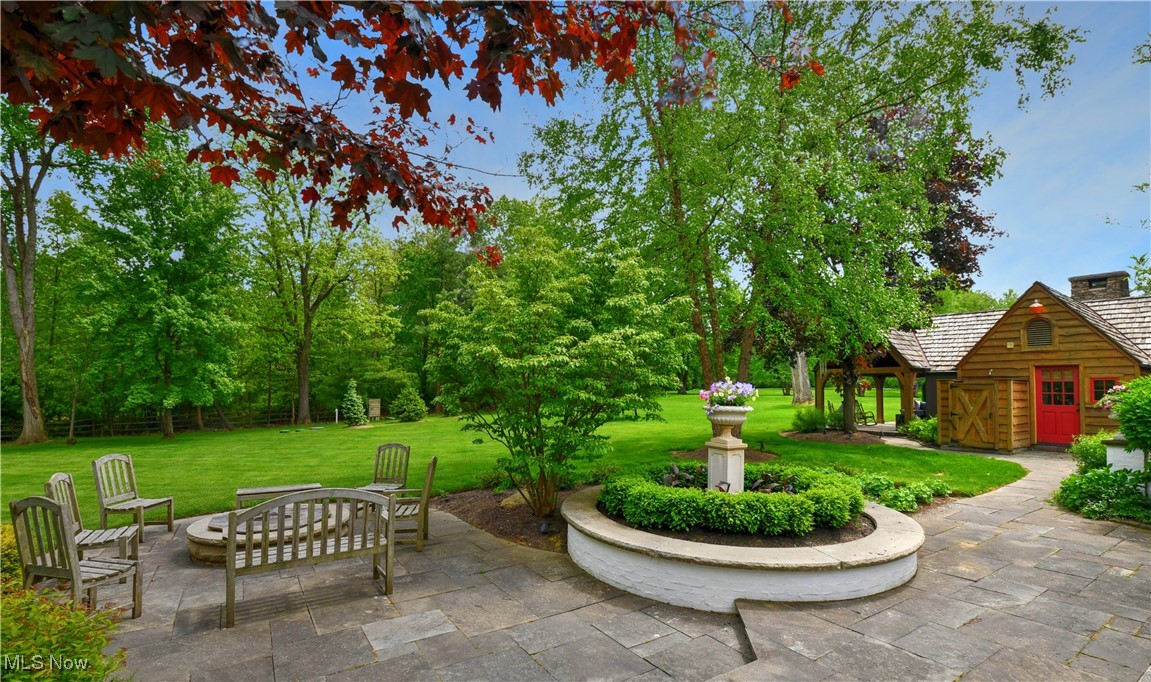 15157 Hemlock Point Road Chagrin Falls OH 44022