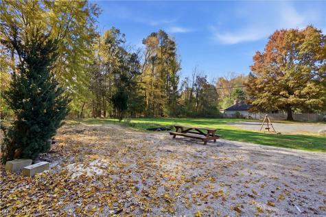 930 W Comet Road Clinton OH 44216