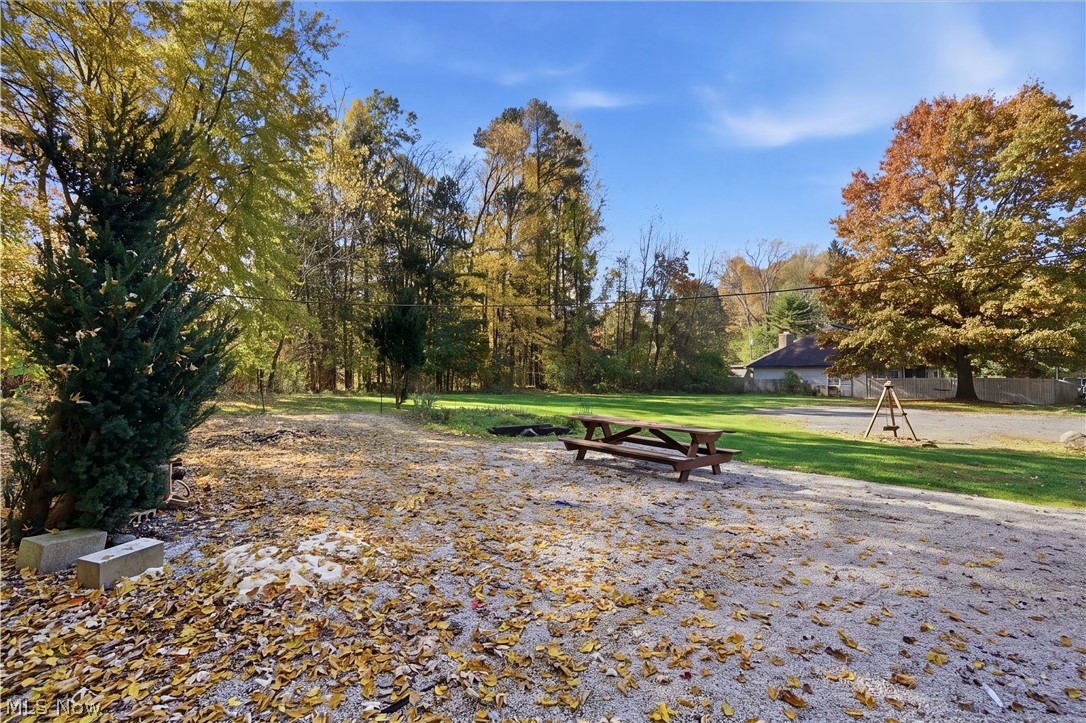 930 W Comet Road Clinton OH 44216