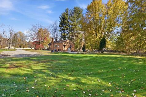 930 W Comet Road Clinton OH 44216
