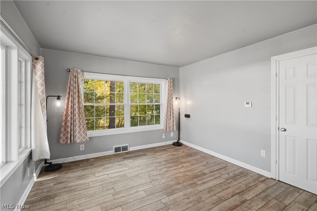 930 W Comet Road Clinton OH 44216