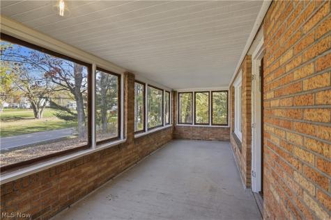 930 W Comet Road Clinton OH 44216