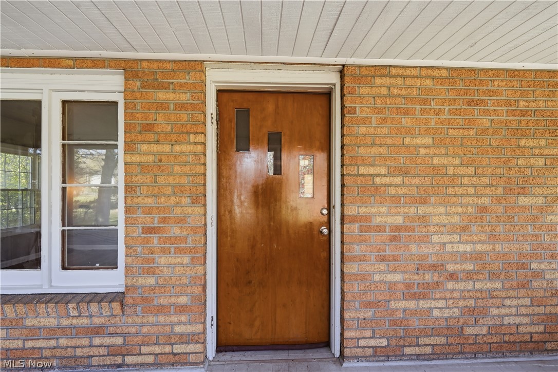 930 W Comet Road Clinton OH 44216