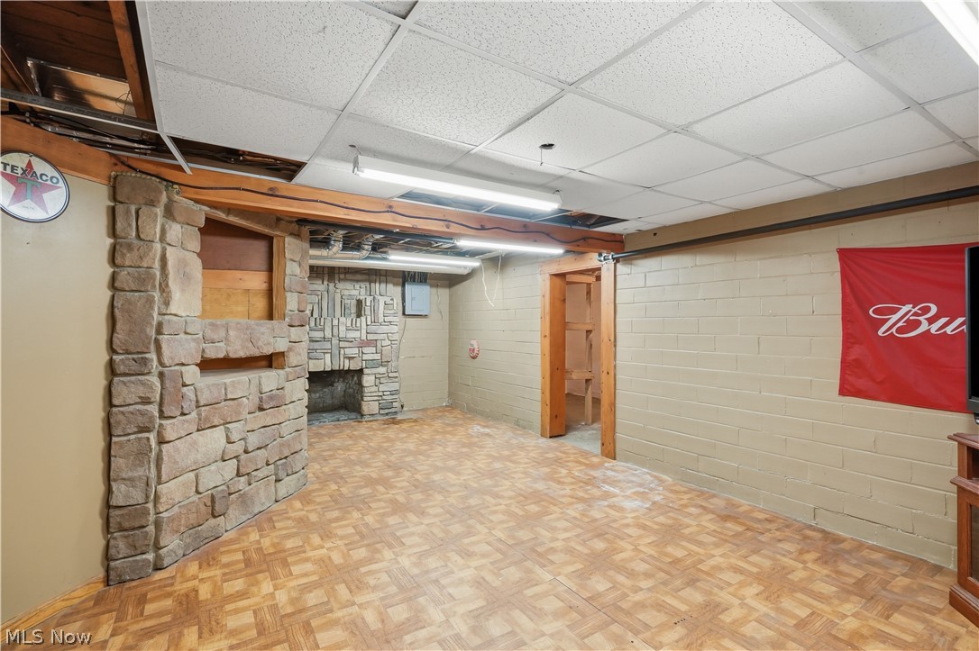 930 W Comet Road Clinton OH 44216
