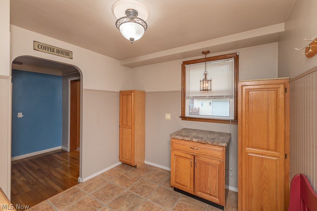 8812 Beech Avenue Brooklyn OH 44144
