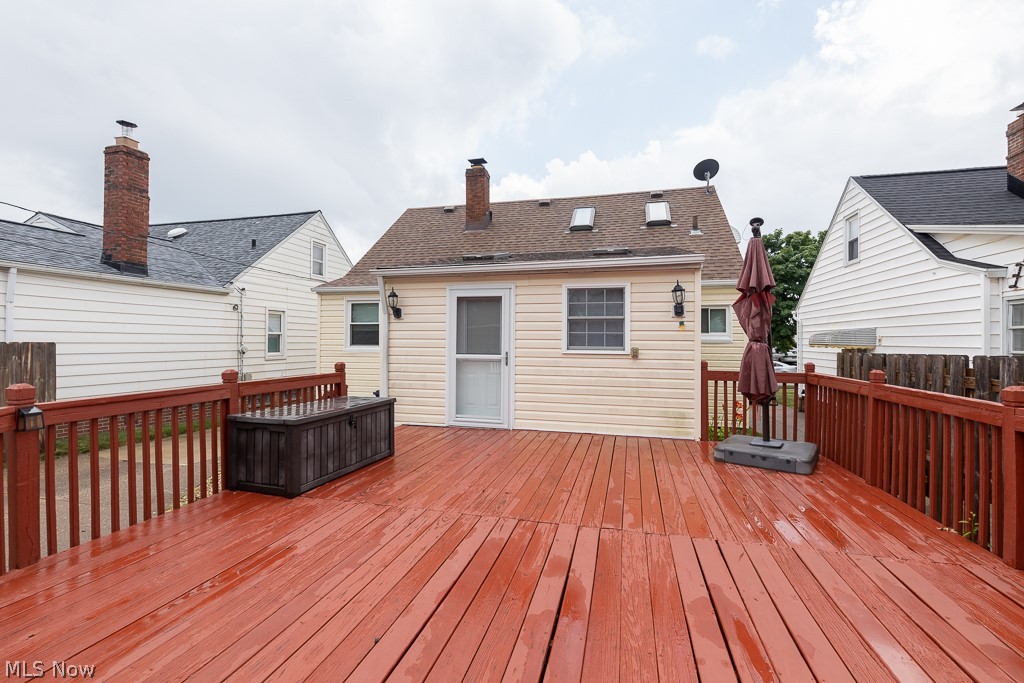 8812 Beech Avenue Brooklyn OH 44144