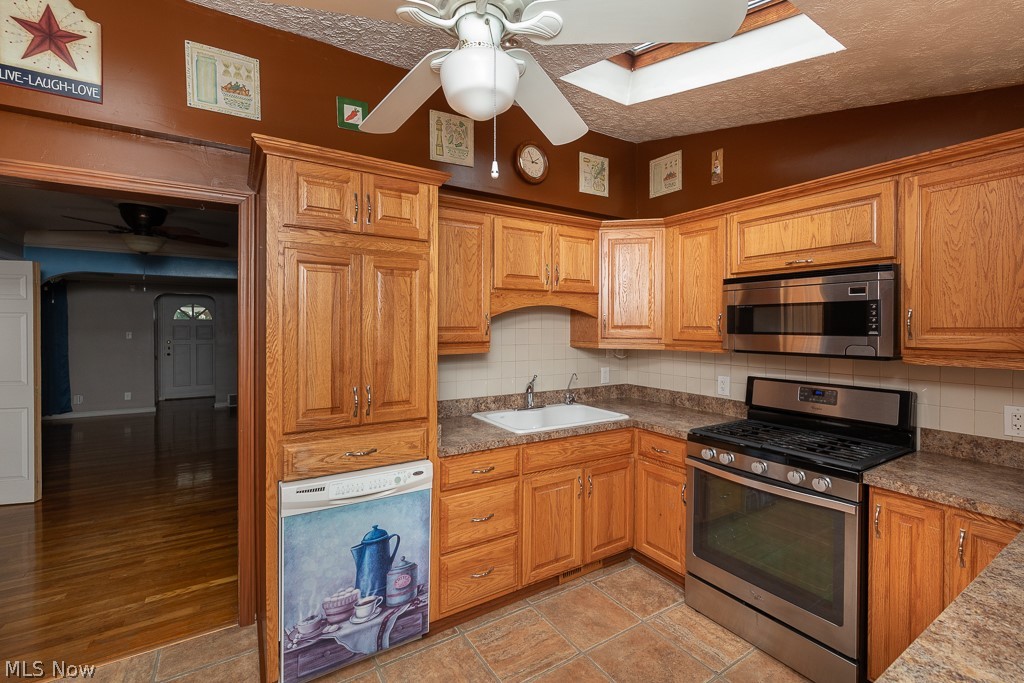 8812 Beech Avenue Brooklyn OH 44144