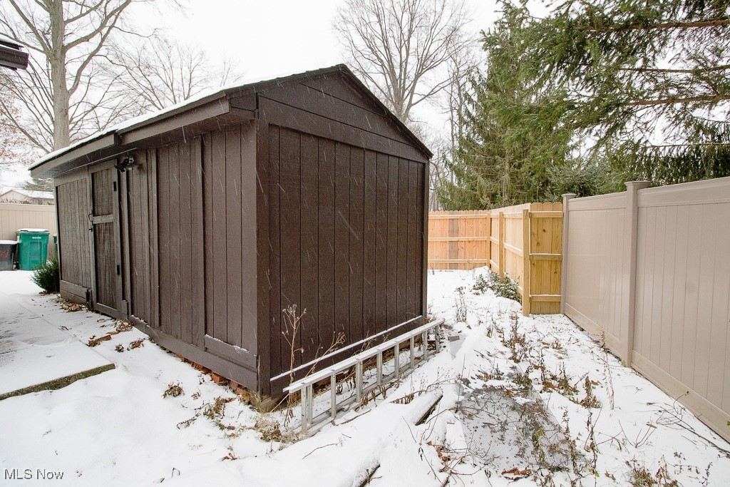 9304 Sunnyvale Court Mentor OH 44060